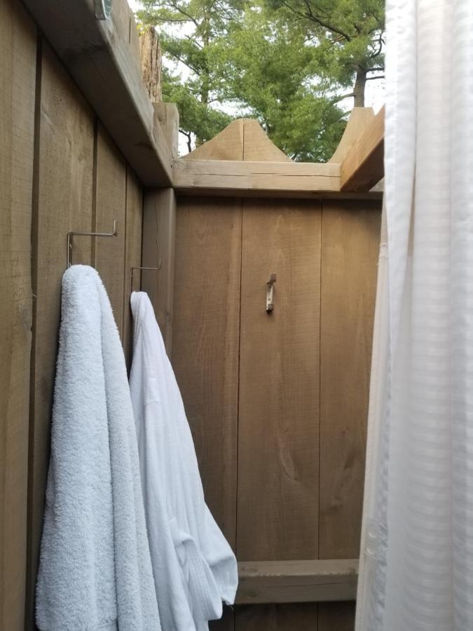 Four Ninety Muskoka B & B Gravenhurst Esterno foto